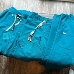 Figs Teal Scrub Set